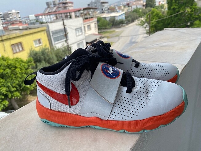 38 Beden Nike spor ayakkabı