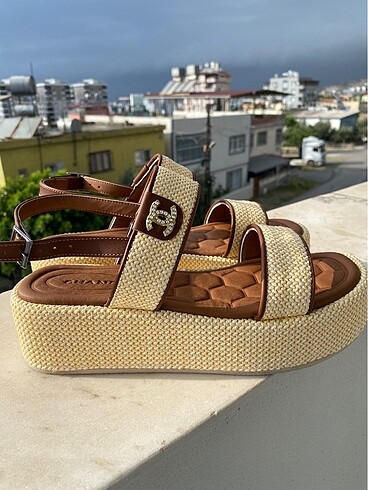 Chanel sandalet