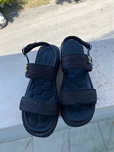 41 Beden Chanel sandalet