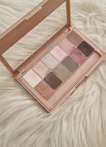 MAYBELLİNE FAR PALETİ 