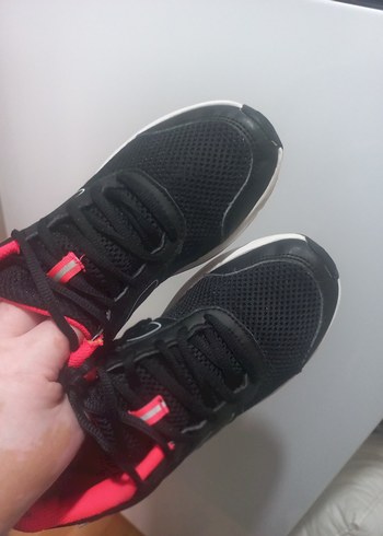 37 Beden Decathlon Spor Ayakkabı
