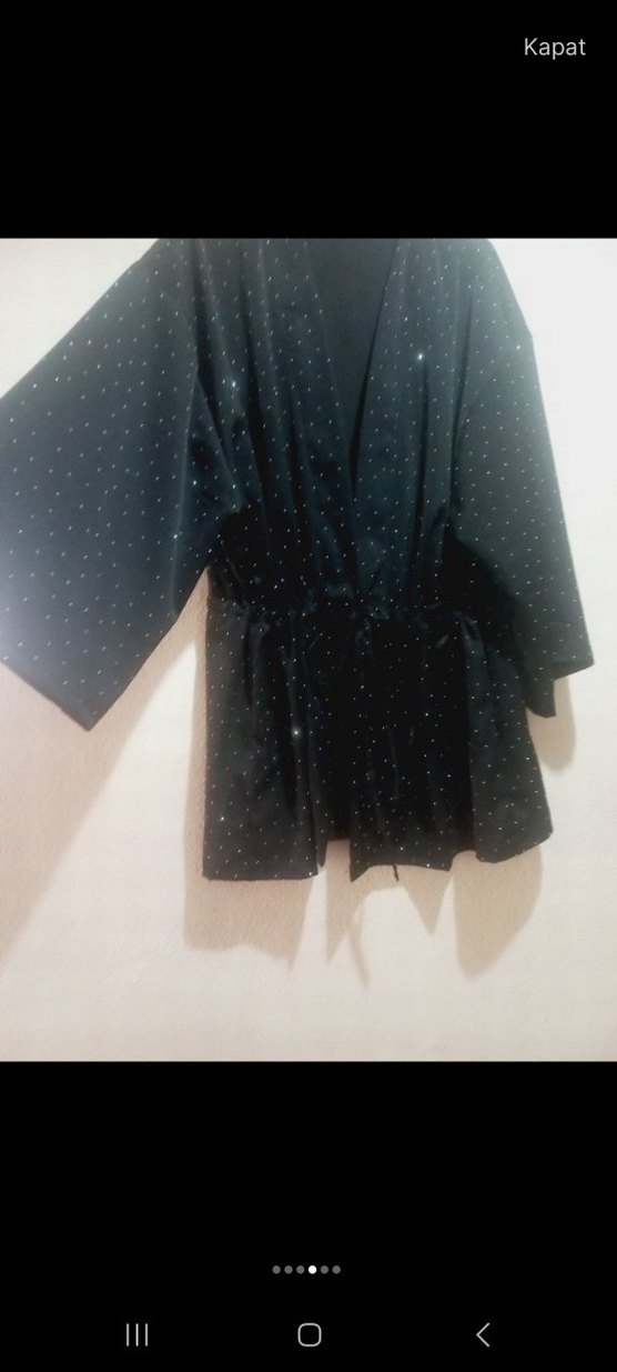 Puantiye Desenli Siyah Midi Kimono - Görsel 4