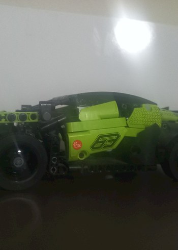  Beden Yeşil Lego Spor Araba Modeli