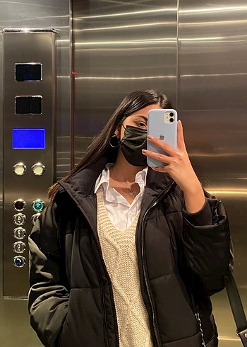 s Beden Pull&bear siyah şişme mont