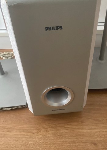 Gri Philips Müzik Sistemi Hoparlörü