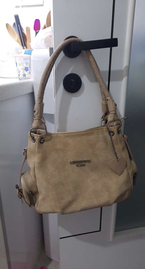 hiç kullanılmamış canta hediye geldi hiç kullanilmadi - Görsel 2