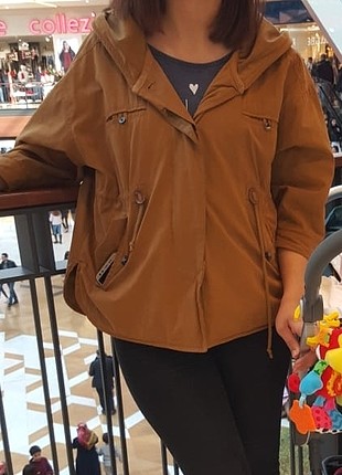 severek kullandıgım kapisonlu ceketim eskimiyor ama artık sıkıld