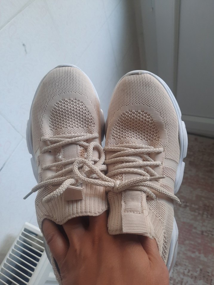 Bej Bağcıklı Kadın Spor Ayakkabı - Görsel 4