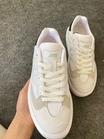 New Balance Ct302