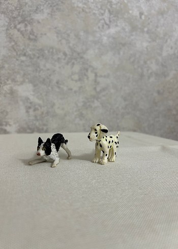  Figür köpek
