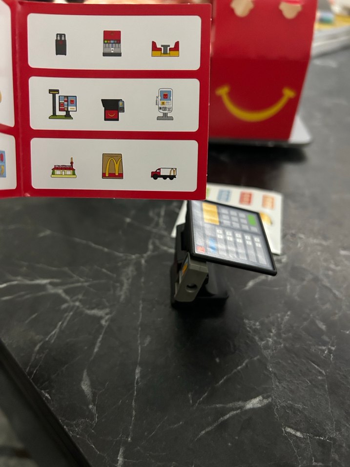 Mc donals çocuk menüsü oyuncakları - Görsel 4