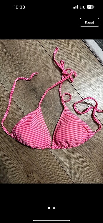 İki adet Penti bikini üstü
