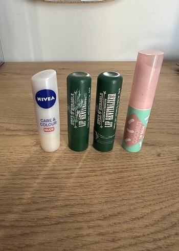 NIVEA flormar ruby kisses lip balm