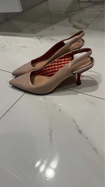 38 Beden pembe Renk Zara stiletto