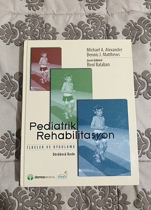 Pediatrik rehabilitasyon kitabı