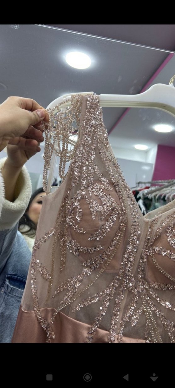 Bej Uzun Drapeli İşlemeli Abiye Elbise - Görsel 2