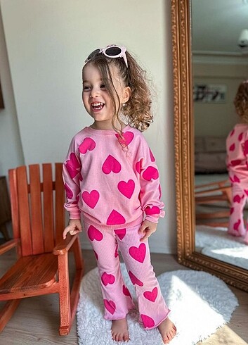 Kız çocuk Pembe Kalpli İspanyol Paça Taytlı Takım