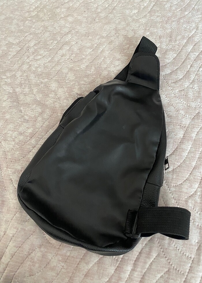 Yantam takmalı kol çantası - Görsel 3