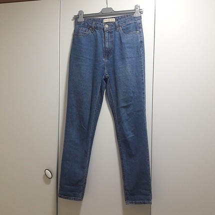 mom jean 