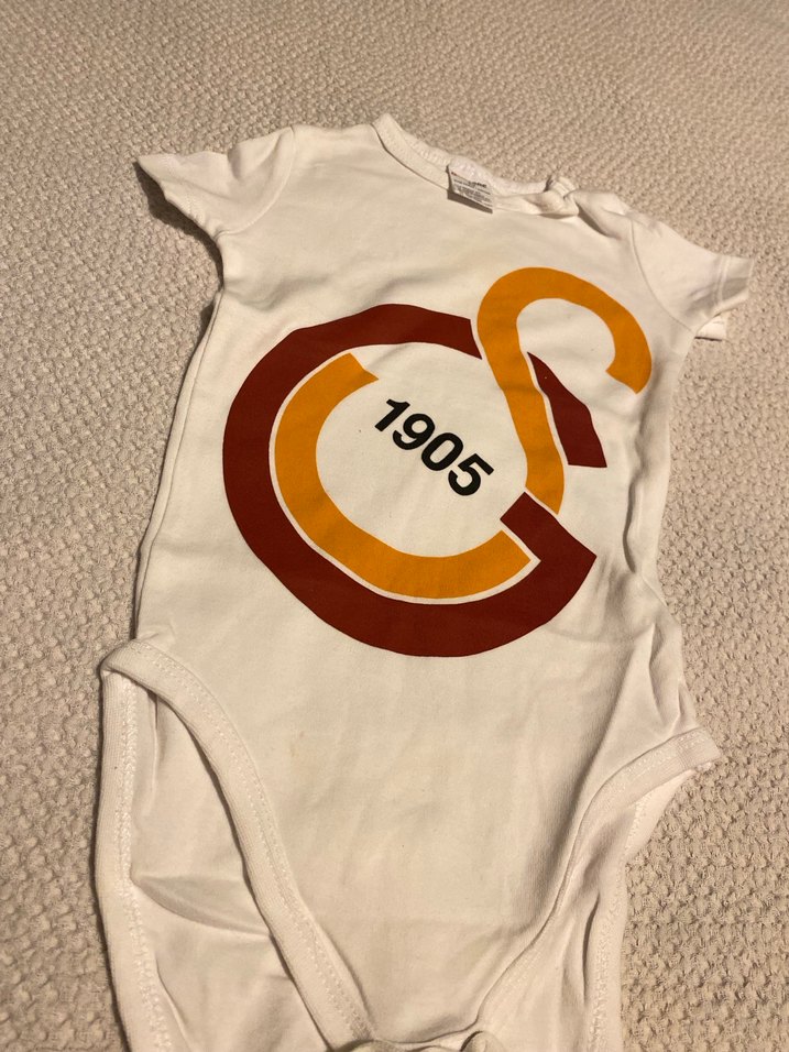 Beyaz GS Baskılı  Pamuklu Bebek Body - Görsel 4