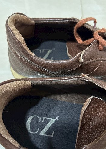 Kahverengi Minimalist Erkek Ayakkabı Bağcığı Cz london 43 - Görsel 3