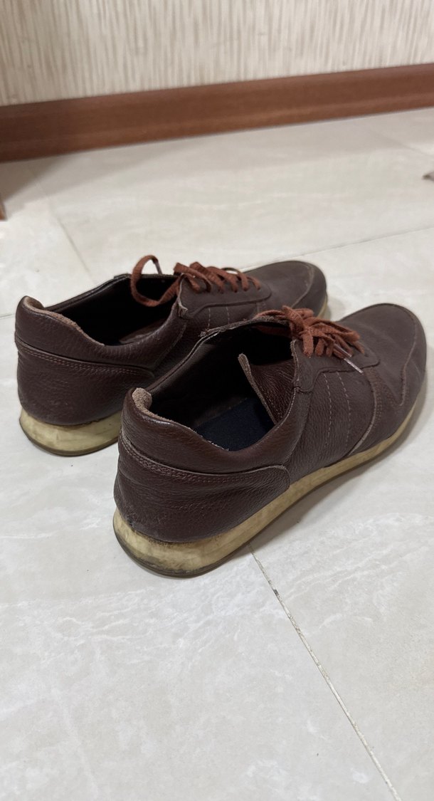 Kahverengi Minimalist Erkek Ayakkabı Bağcığı Cz london 43 - Görsel 2