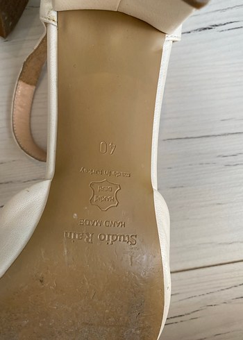 Beyaz Tokalı Kadın kısa Topuklu inci beyazı rengi ayakkabı - Görsel 4