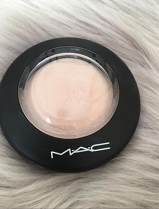 universal Beden Mac Warm Rose 