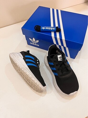 Adidas Erkek çocuk adidas spor ayakkabı 24