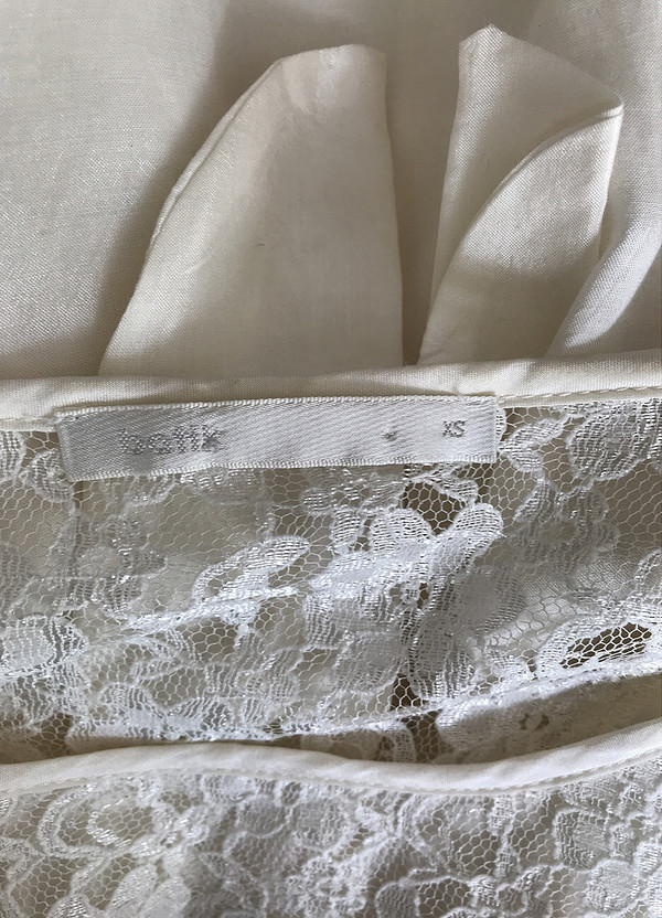 Beyaz dantelli bluz  - Görsel 3