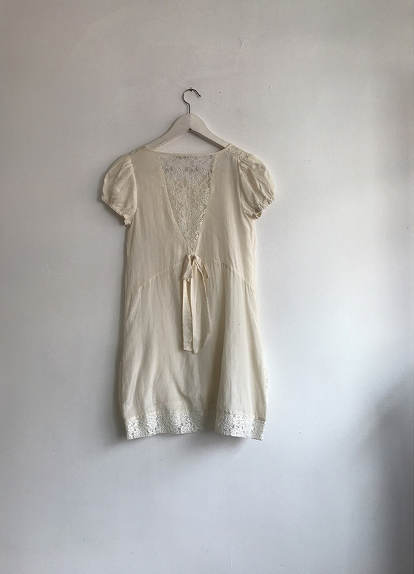 Beyaz dantelli bluz  - Görsel 4