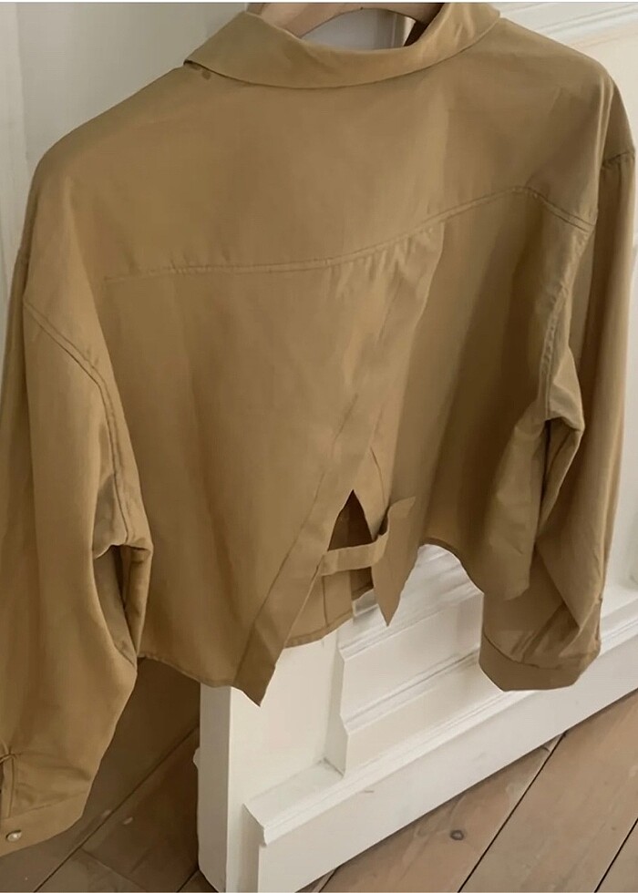 Tasarım detaylı gömlek - Görsel 4