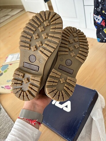 28 Beden camel Renk Fila bot