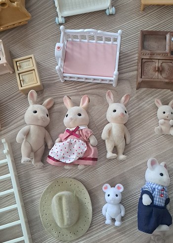 epoch sylvanian families tavşan fare  fiyat sorabilirsiniz. - Görsel 4