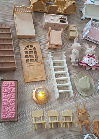 epoch sylvanian families tavşan fare  fiyat sorabilirsiniz. - Görsel 3