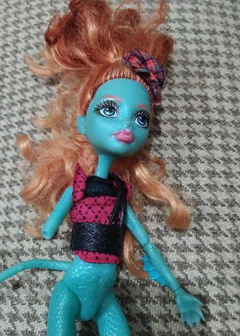 monster high doll lorna mcnessie - Görsel 2