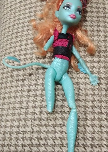 monster high doll lorna mcnessie - Görsel 4