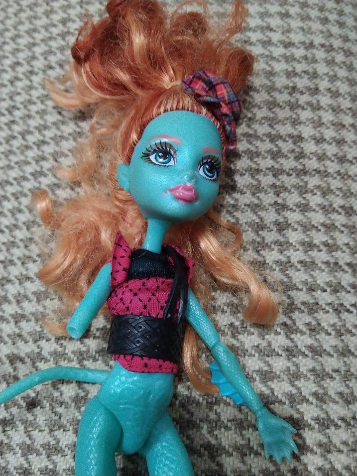 monster high doll lorna mcnessie - Görsel 2