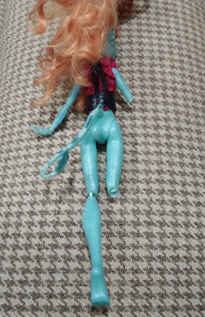 monster high doll lorna mcnessie - Görsel 3