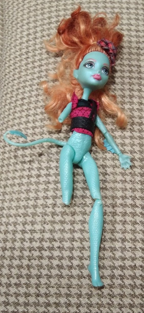 monster high doll lorna mcnessie - Görsel 4