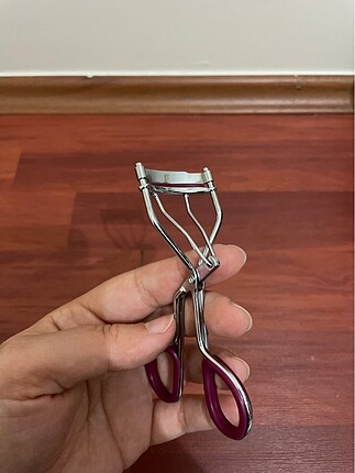 Oriflame Kirpik Kıvırıcı