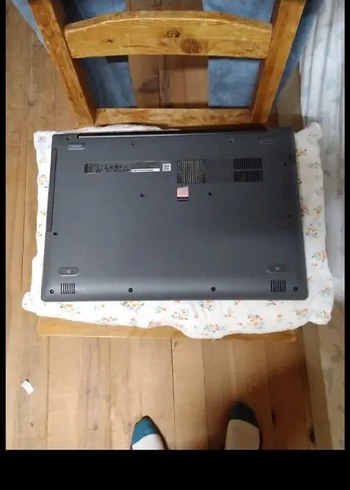  Beden Gri Renkli Laptop Bilgisayar
