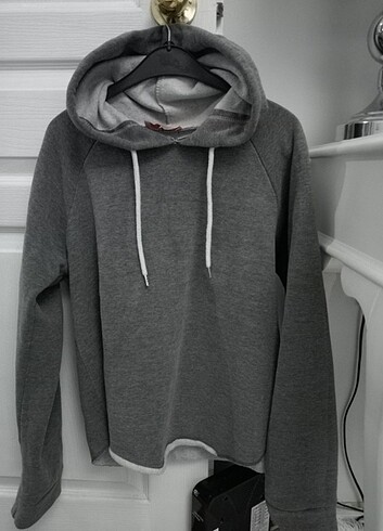 Gri sweatshirt 