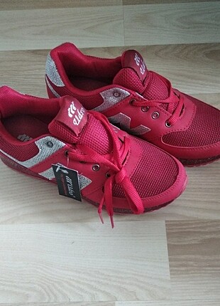 38 Beden kırmızı Renk Sıfır kırmızı spor ayakkabı