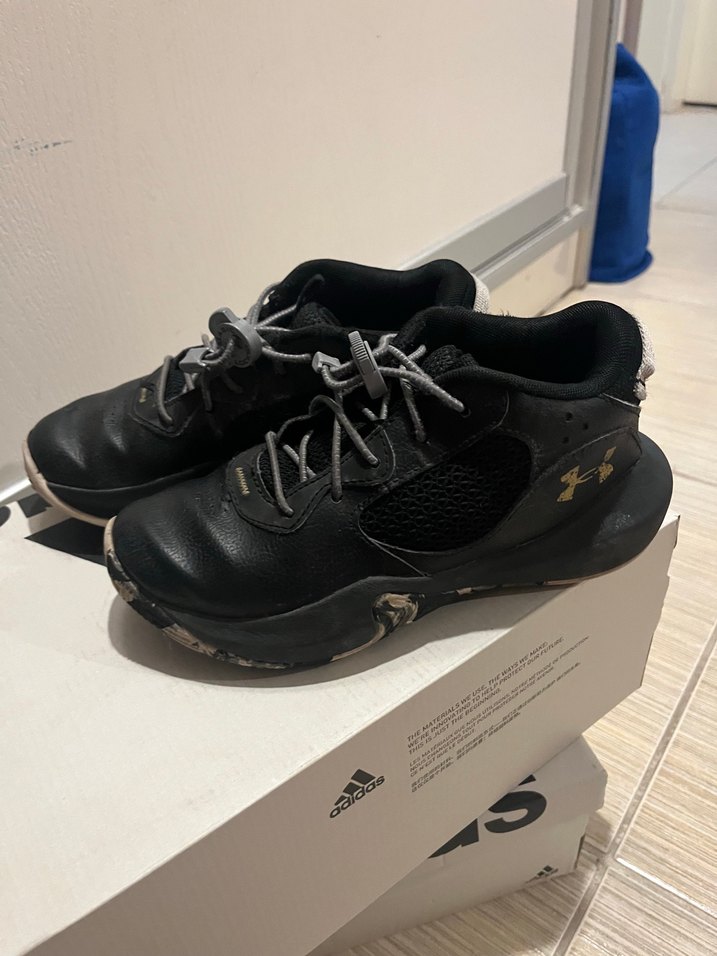 Under amour Çocuk Siyah Bağcıklı Sneakers - Görsel 2