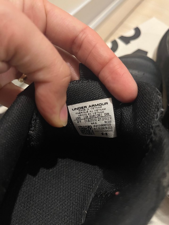 Under amour Çocuk Siyah Bağcıklı Sneakers - Görsel 4