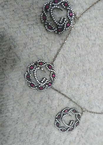 Uzun Zincir Detaylı Gri Nakışlı Kadın Kolye - Görsel 4