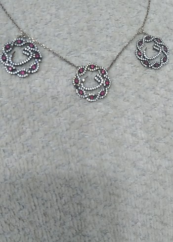 Uzun Zincir Detaylı Gri Nakışlı Kadın Kolye - Görsel 5