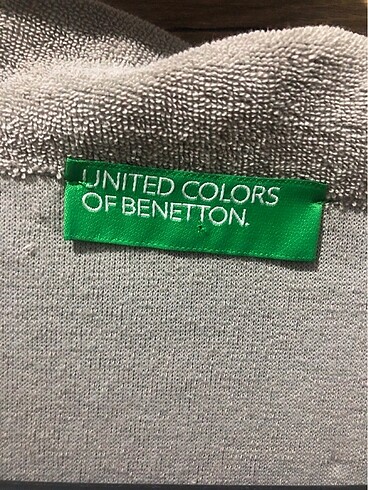 l Beden Benetton tşort sıfır