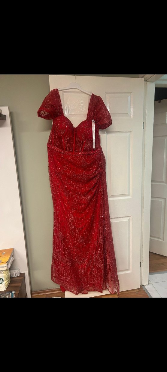 Drapeli Kırmızı Straplez Uzun Abiye Elbise - Görsel 2